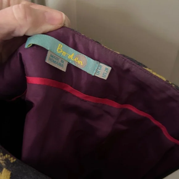 Boden Houndstooth Skirt with Back Pockets Size 2 - Picture 3 of 5